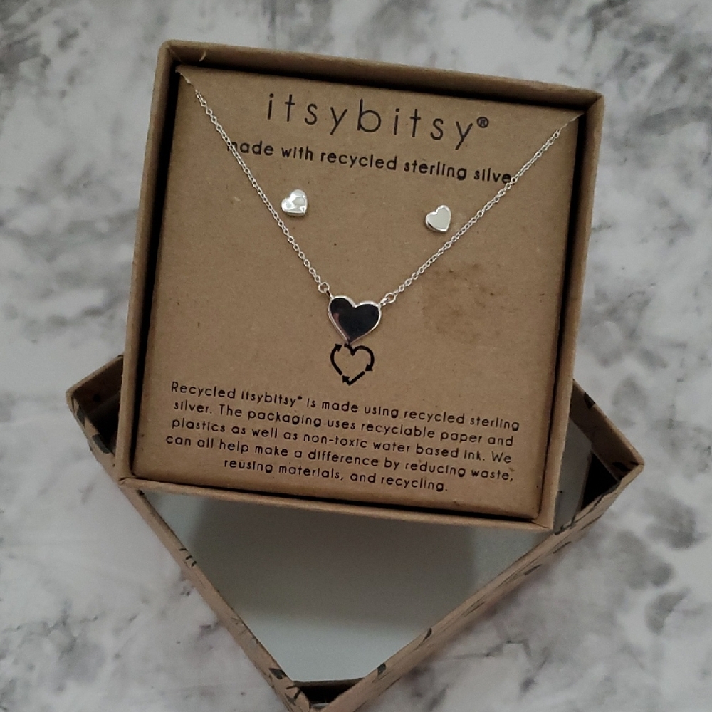 Silver Heart Pendant Necklace